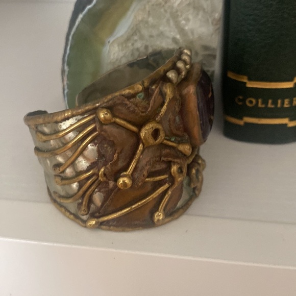 Cuff bracelet - Picture 3 of 5